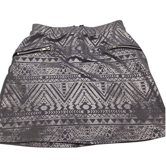 Scream & Shout Girls Aztec Pattern Skirt L Gray With Zipper & Pockets - Picture 6 of 12